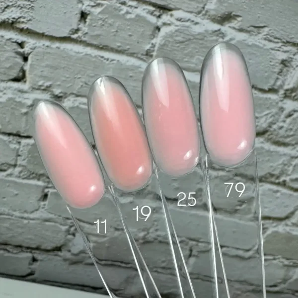 Rubber Cover Base 04 “Super nude” 15ml - Imagen 3
